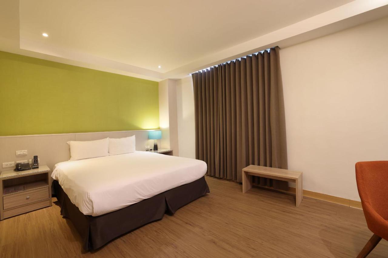 F Hotel - Hualien Zhongxiao Buitenkant foto