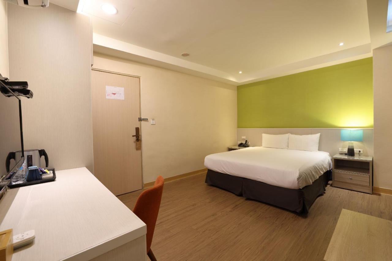 F Hotel - Hualien Zhongxiao Buitenkant foto