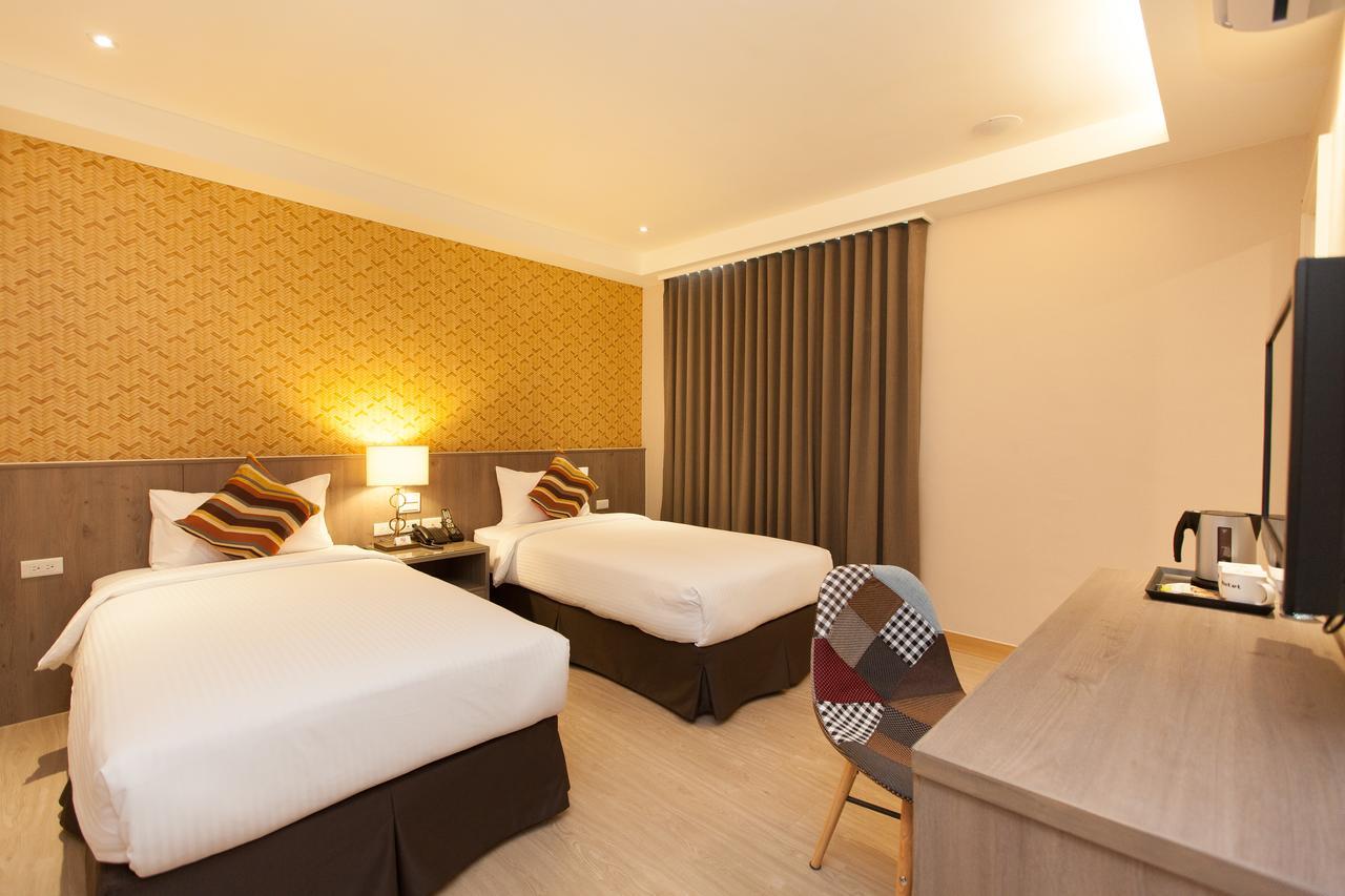F Hotel - Hualien Zhongxiao Buitenkant foto